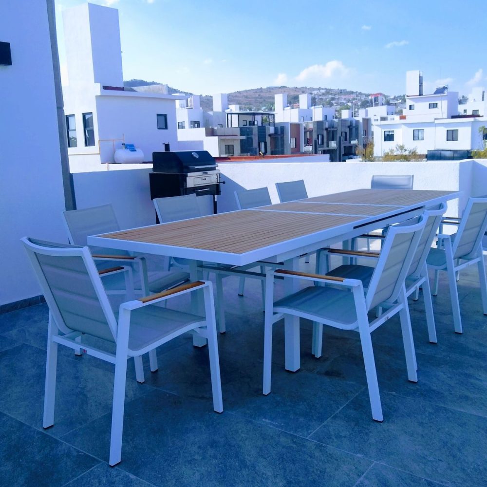 CAROLINA ROOF GARDEN 3